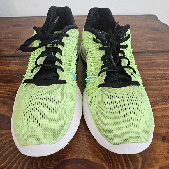 Nike Women's Lime Green W/Black & Blue Accent Sneakers/Running Shoes Size 9 - Picture 2 of 11